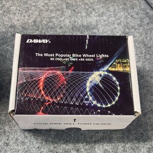 Daway Bike Wheel Light 2 modes(steady/flashing) Water Resistant Design